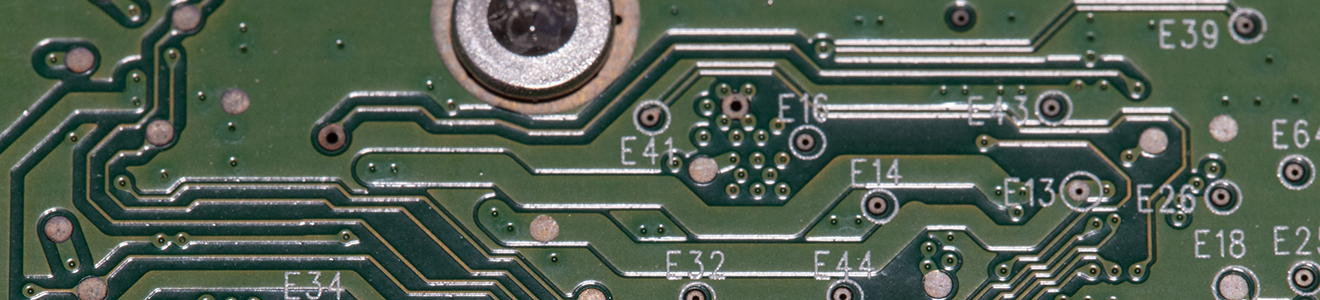 negative-space-green-computer-circuit-board-1320