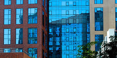 negative-space-shiny-building-window-exterior-400x200